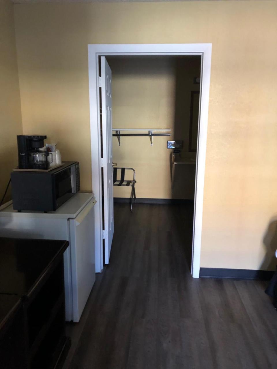 Travelodge By Wyndham גרנד ג'נקשן מראה חיצוני תמונה